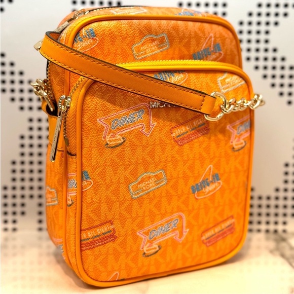 Michael Kors Medium Jet Set Travel NS Chain Xbody Bag Pop Orange Multi - Picture 3 of 7